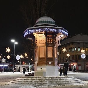 Meet your Posher, Nejla